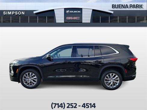 Used 2026 Buick Enclave Preferred image 5