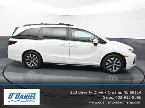 Used 2025 Honda Odyssey EX-L image 7
