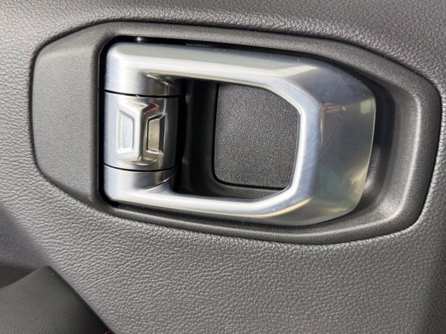 Used 2024 Jeep Wrangler Unlimited Rubicon 392 AWD/4WD image 26