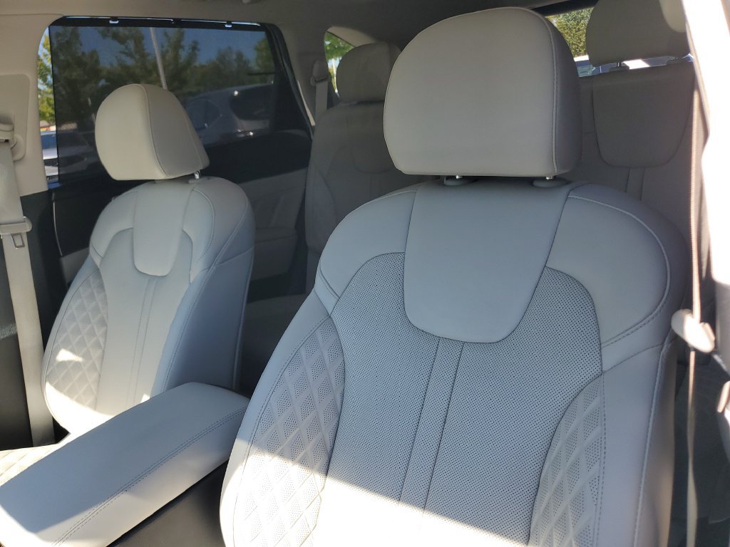 Used 2023 Kia Sorento AWD image 20