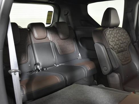 New 2026 Nissan Armada Platinum image 42