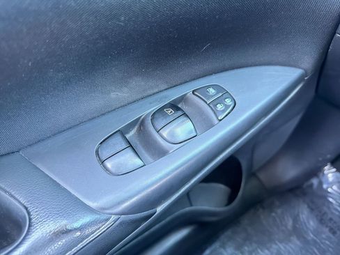 Used 2017 Nissan Sentra SV image 13