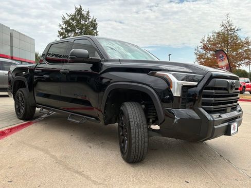 Used 2023 Toyota Tundra SR5 AWD/4WD image 4