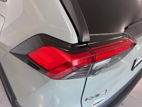 Used 2022 Toyota RAV4 XLE Premium AWD/4WD image 42