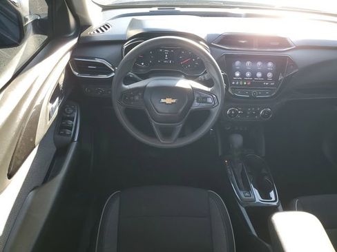 Certified 2021 Chevrolet TrailBlazer LT w/ Convenience Package image 15