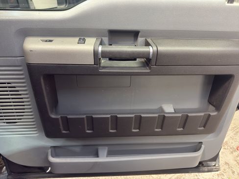 Used 2016 Ford F350 XLT image 18