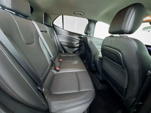 Used 2024 Buick Encore GX Sport Touring w/ Comfort Package FWD image 28