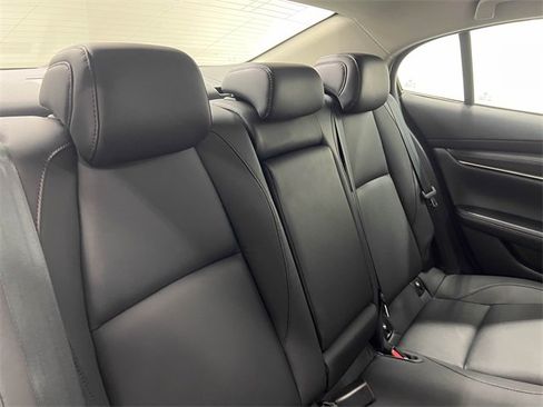 Used 2022 MAZDA MAZDA3 s image 13