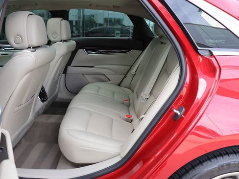 Used 2014 Cadillac XTS Premium image 40