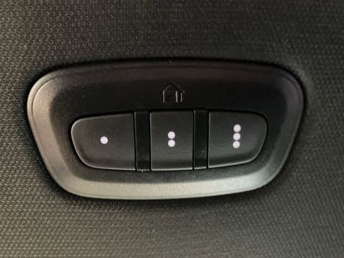 Used 2022 RAM 1500 Laramie image 24