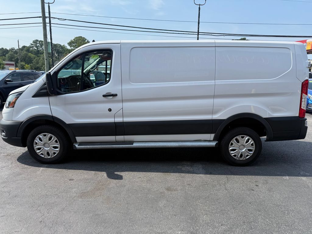 Used 2025 Ford Transit 250 Low Roof w/ Exterior Upgrade Package RWD image 4