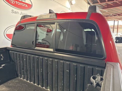 Used 2016 Toyota Tacoma SR image 18