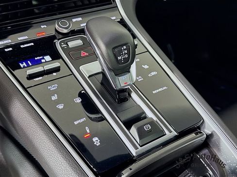 Used 2023 Porsche Panamera 4S image 21