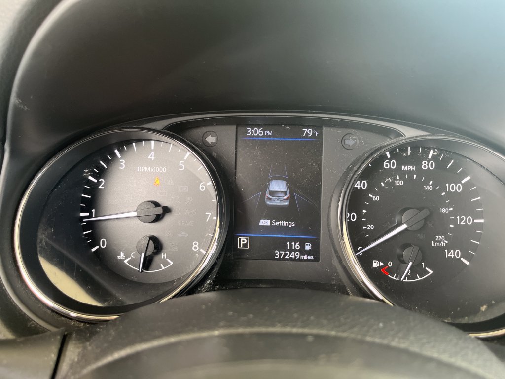 Certified 2022 Nissan Rogue Sport SV FWD image 20