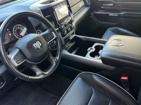 Used 2024 RAM 1500 Laramie image 10