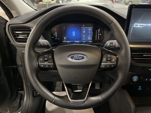 Used 2023 Ford Escape Active w/ Tech Pack #1 image 17