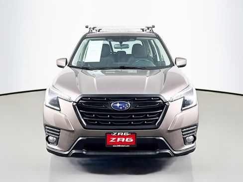 Used 2023 Subaru Forester Premium image 8
