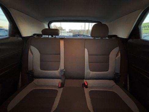 Used 2025 Chevrolet TrailBlazer LT image 36