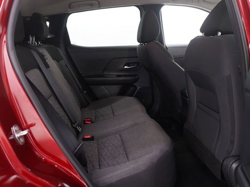 Used 2025 Nissan Kicks SV w/ Illumination Package image 14