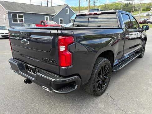 Used 2022 Chevrolet Silverado 1500 High Country w/ High Country Premium Package image 5