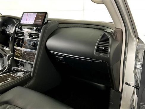 Used 2024 Nissan Armada Platinum w/ Captain's Chairs Package image 16