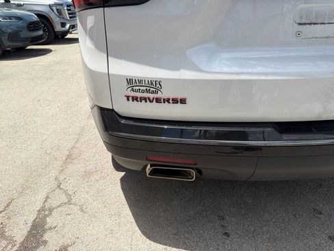 Used 2023 Chevrolet Traverse Premier w/ Redline Edition FWD image 18