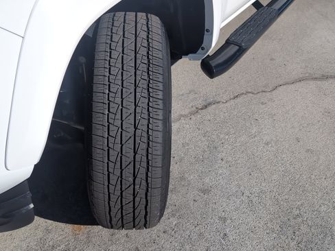 Certified 2023 Toyota Tacoma SR5 image 12