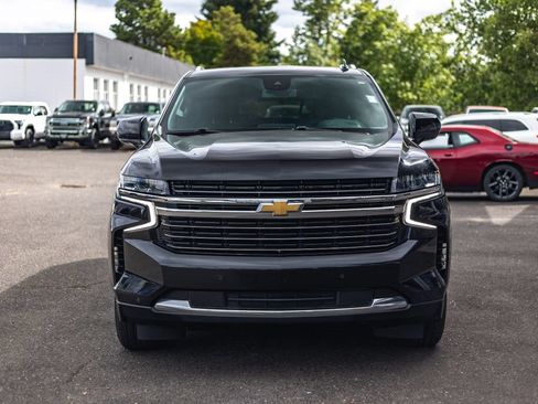 Used 2024 Chevrolet Suburban LT AWD/4WD image 5