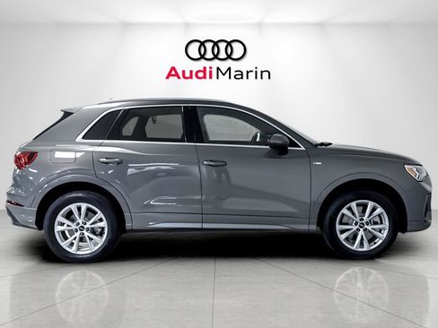 Used 2025 Audi Q3 2.0T Premium w/ Convenience Package image 6