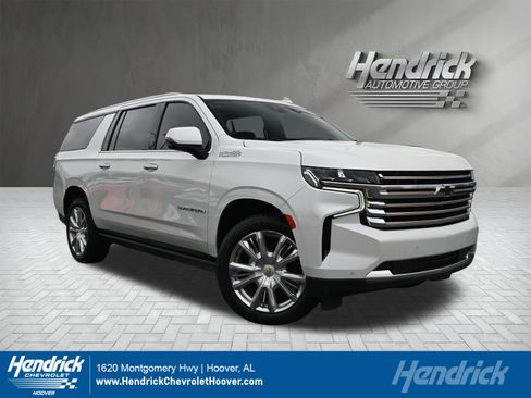 Used 2023 Chevrolet Suburban High Country image 1
