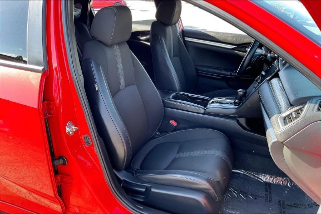 Used 2019 Honda Civic Sport image 6