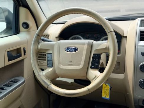 Used 2009 Ford Escape XLT FWD image 18