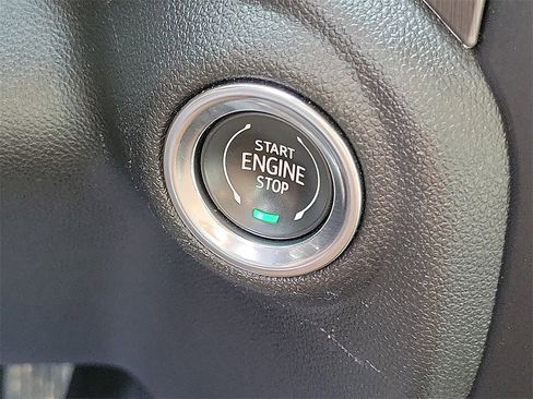 Used 2023 GMC Sierra 2500 AT4 w/ Driver Alert Package I image 7