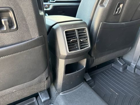 Used 2023 Kia Sportage EX FWD image 21
