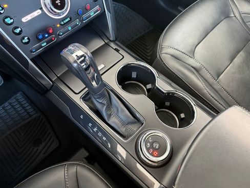 Used 2018 Ford Explorer Platinum AWD/4WD image 20