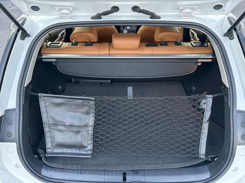 Used 2013 Lexus CT 200h image 35