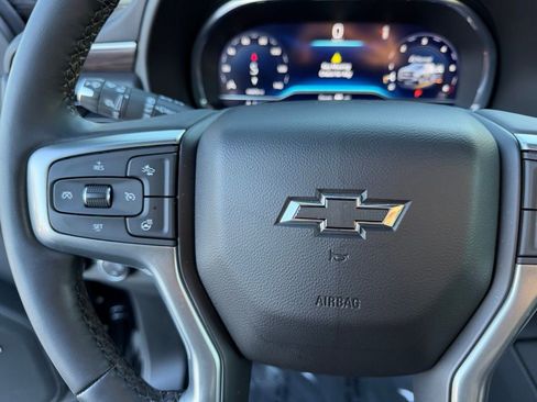 Used 2023 Chevrolet Tahoe Z71 w/ Z71 Off-Road Package image 18