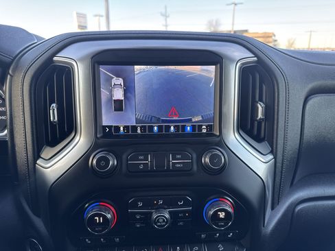 Used 2020 Chevrolet Silverado 2500 LTZ w/ LTZ Plus Package image 17