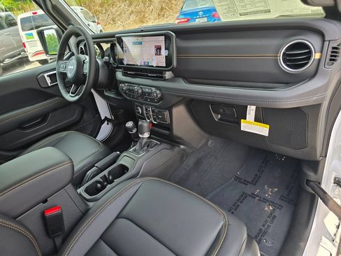 New 2026 Jeep Gladiator Sport AWD/4WD image 26