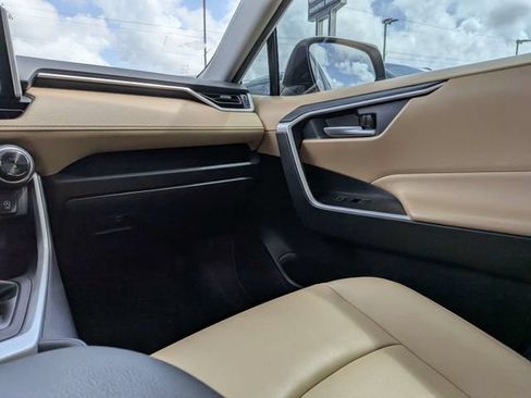 Used 2025 Toyota RAV4 XLE Premium w/ Weather Package FWD image 17