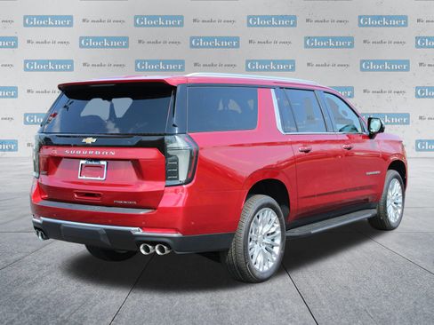 New 2026 Chevrolet Suburban Premier image 6