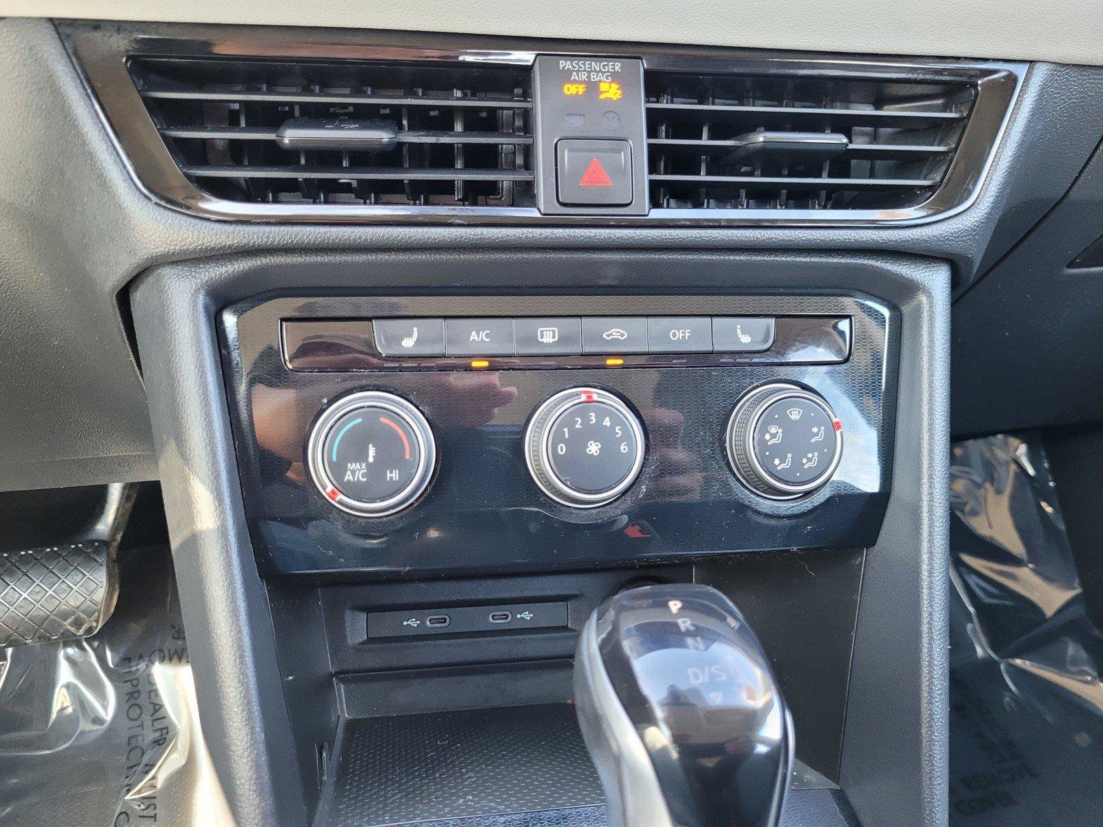 Certified 2025 Volkswagen Taos S AWD/4WD image 25