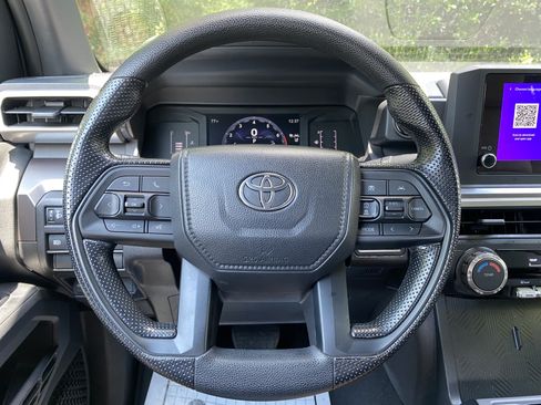 Used 2025 Toyota Tacoma SR5 RWD image 18
