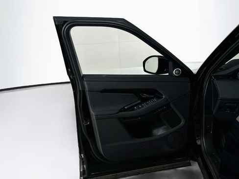 Used 2026 Land Rover Range Rover Evoque S AWD/4WD image 11