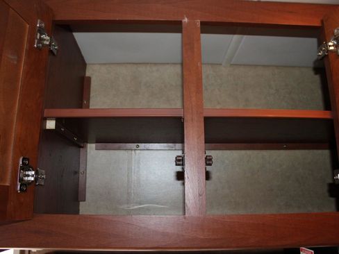 Used 2013 Ford E-450 and Econoline 450 Super Duty w/ Motorhome Prep Pkg image 38