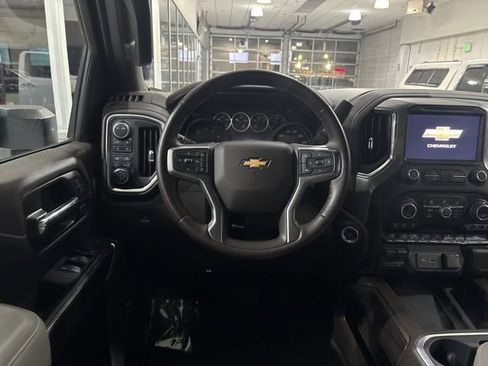 Used 2022 Chevrolet Silverado 2500 LTZ w/ LTZ Convenience Package AWD/4WD image 32