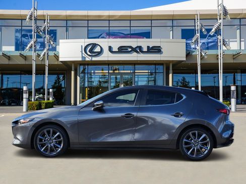 Used 2023 MAZDA MAZDA3 s image 3