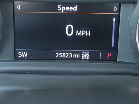 Used 2023 Chevrolet Silverado 2500 LT image 22