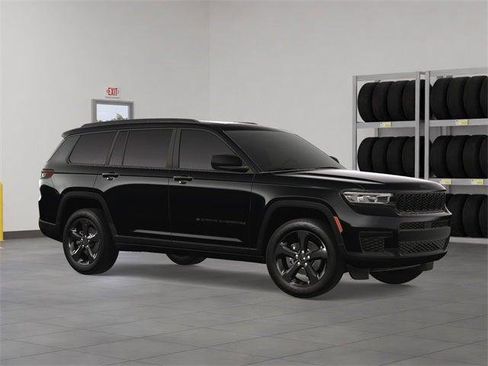 New 2025 Jeep Grand Cherokee L Altitude image 5