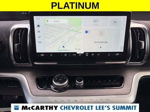 Used 2025 Ford Expedition Platinum AWD/4WD image 7